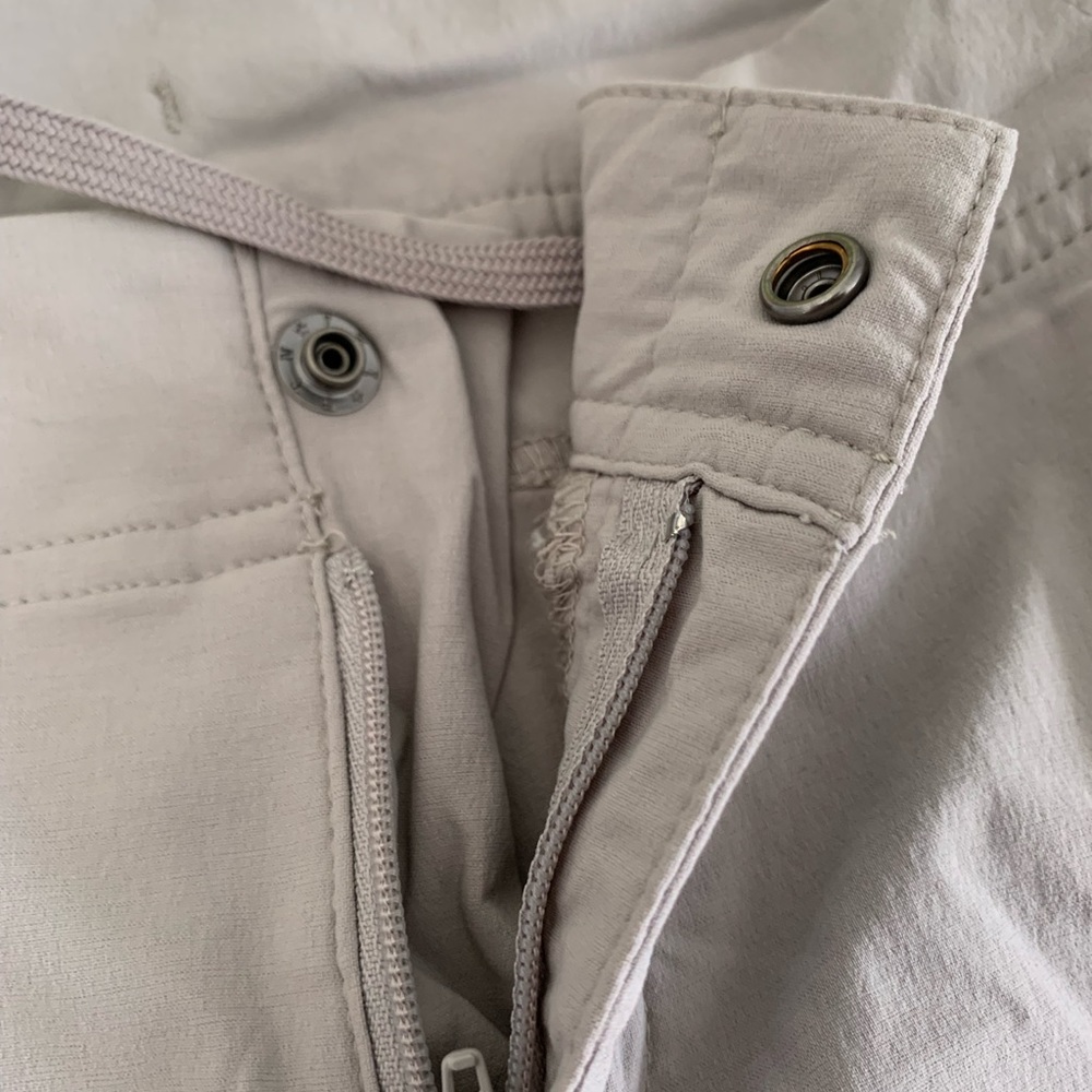 NWOT COLUMBIA SHORTS